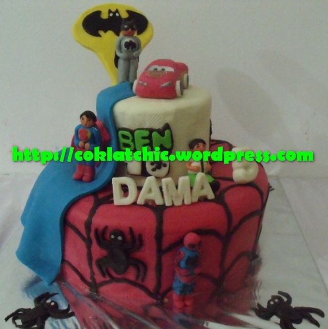 Cake tema superhero batman, spiderman, ben10, naruto, lightning mc queen