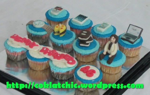 Cupcake blackberry, cupcake ipad, cupcake iphone, cupcake laptop, cupcake jam tangan, cupcake buku